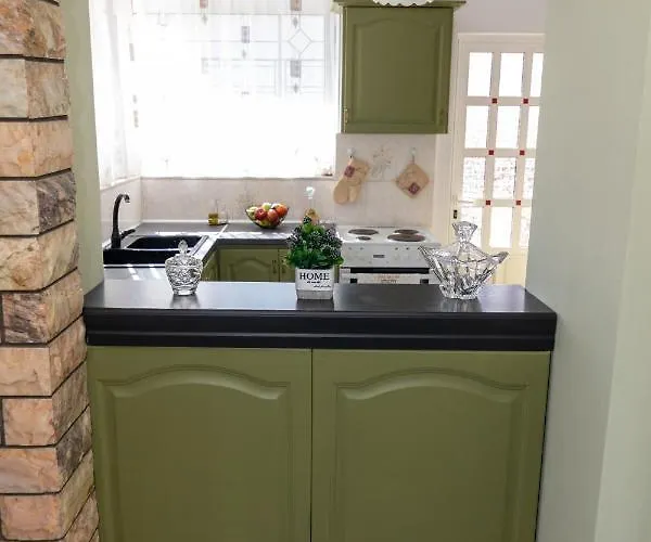 Vintage アパート モネンバシア